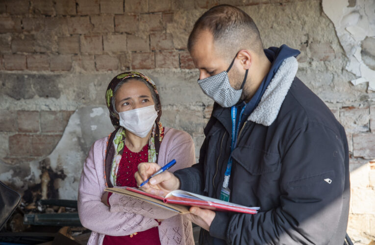 BÜYÜKŞEHİR, YANAN EVLERİ KÜLLERİNDEN YENİDEN YUVAYA DÖNÜŞTÜRÜYOR