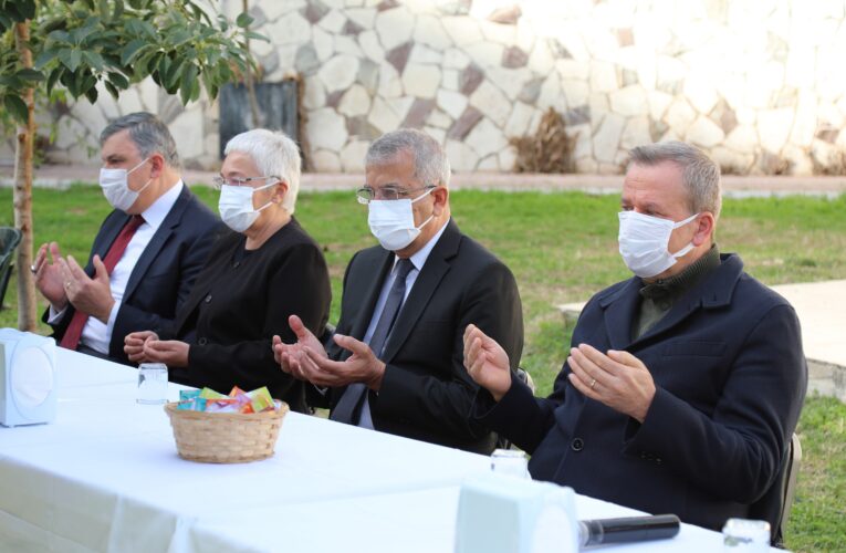 Mersinliler Başkan Tarhan’ın acısını paylaştı