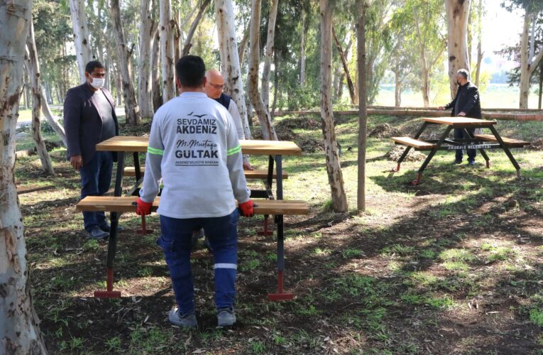 AKDENİZ BELEDİYESİ, KARACAİLYAS MESİRE ALANINI YENİLİYOR