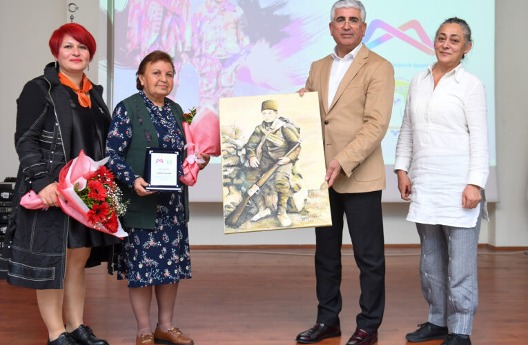 106 YILLIK GURUR TUVALE VE ŞİİRLERE YANSIDI