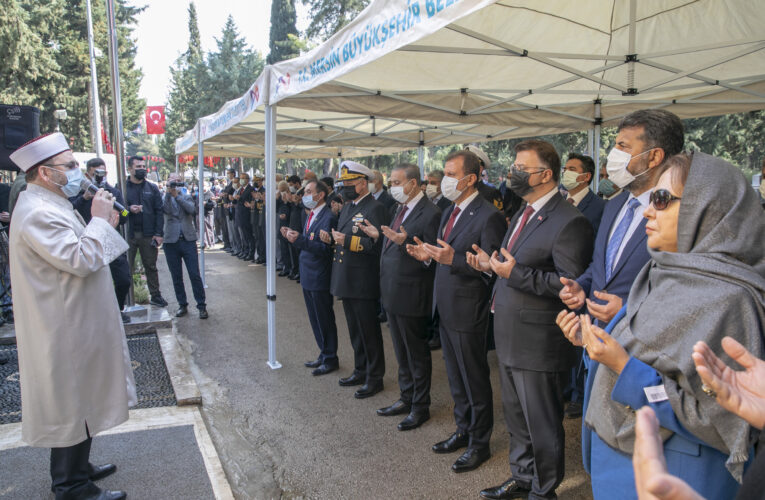 BAŞKAN SEÇER, 18 MART PROGRAMLARINA KATILDI