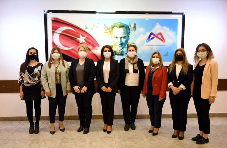 “KADINLAR GÜÇLENMEDEN EŞİTLİK, KADINLARA EŞİT FIRSATLAR SUNULMADAN ADALET OLMAZ”