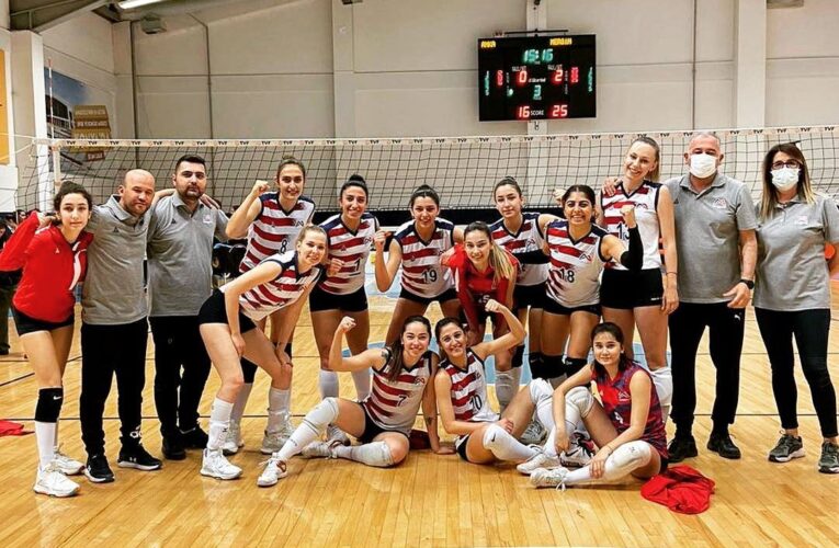 BÜYÜKŞEHİR GSK KADIN VOLEYBOL TAKIMI PLAY-OFF’A HAZIRLANIYOR