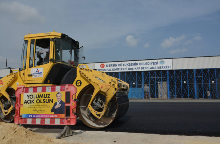 BÜYÜKŞEHİR, TARSUS HAL KOMPLEKSİ’Nİ ASFALTLAMAYA BAŞLADI
