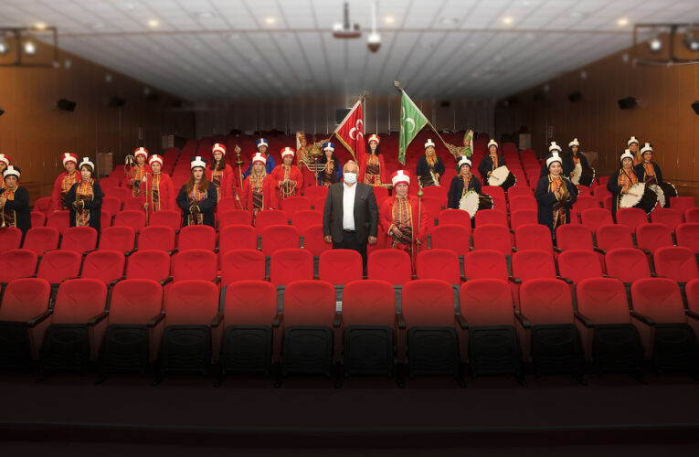 Kadın Mehteranlardan Çanakkale Mesajı, “Unutana Yine Hatırlatırız”