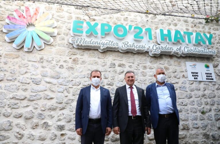 SEÇER: “‘ÖNCE İNSANLARIN DERDİNE DERMAN OLALIM’ DEDİK”