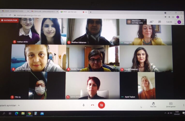 ‘MENOPOZ OKULU’ KADINLARI BİLGİLENDİRMEYE DEVAM EDİYOR