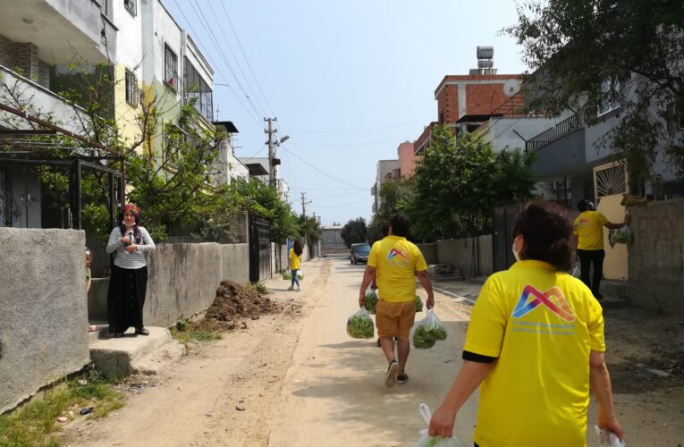 BÜYÜKŞEHİR, İKİ GÜNDE 90 TON SEBZEYİ VATANDAŞLA BULUŞTURDU