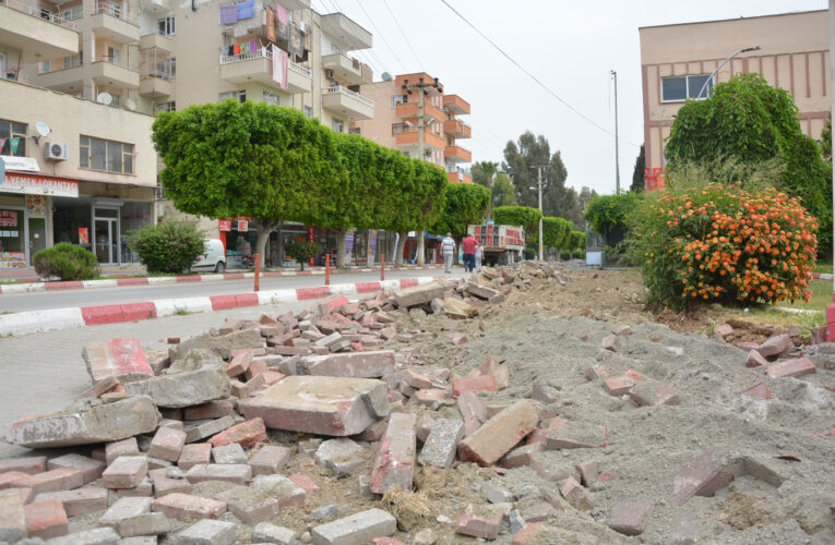 YENİCE ATATÜRK BULVARI, BÜYÜKŞEHİR TARAFINDAN YENİLENİYOR