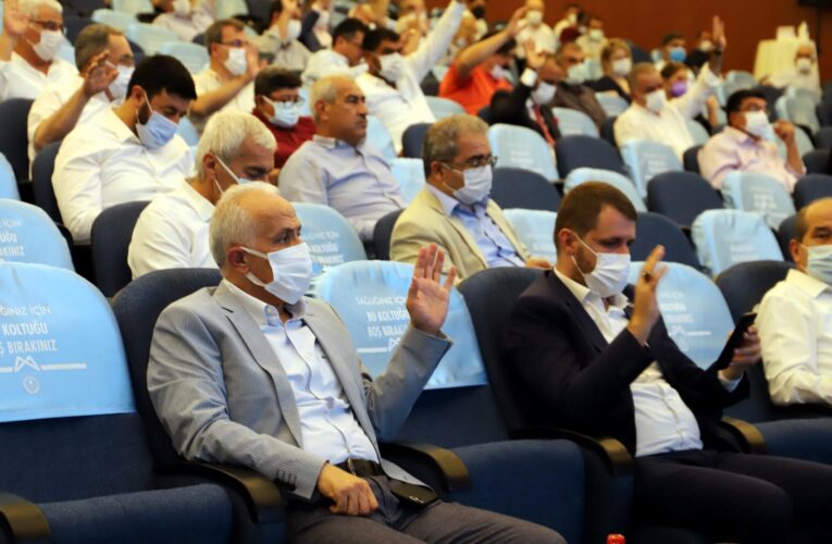 “MERSİN’İN DEĞİŞİMİ ANCAK AKDENİZ’İN DÖNÜŞÜMÜ İLE MÜMKÜN”