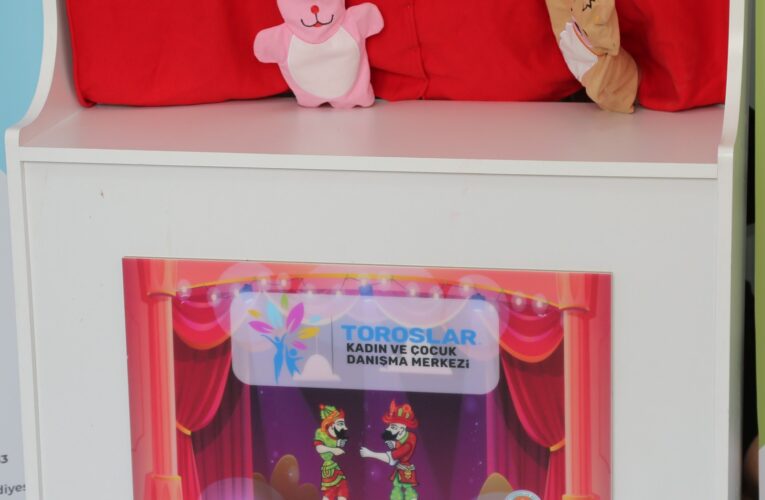 TOROSLAR BELEDİYESİ, GELENEKSEL KUKLA SANATINI ÇOCUKLARLA BULUŞTURDU