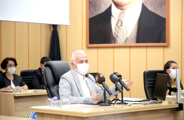 Gültak;  “Sorunları halının altına süpürmeyelim”