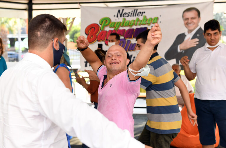 BÜYÜKŞEHİR’DEN “VEFA” VE “EĞLENCE” DOLU BAYRAM KUTLAMASI