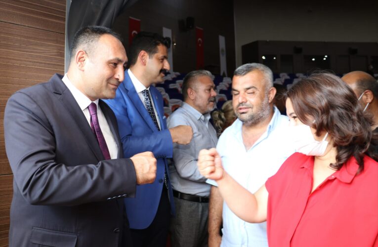 “Biz Büyük ve Güçlü Bir Aileyiz”