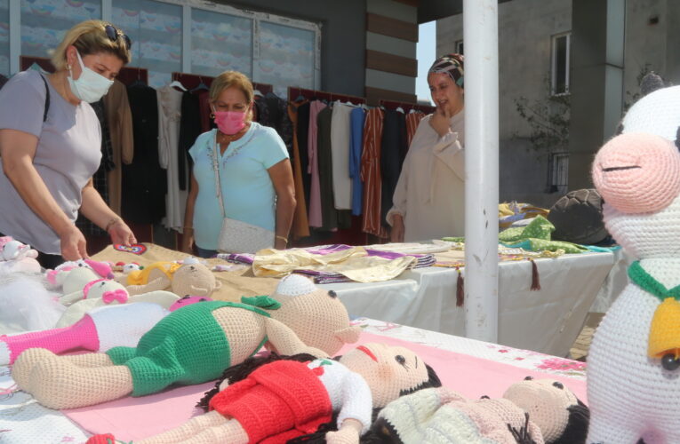 Sanat Evi halk oyunları sınıfının dans gösterisi sahnelendi