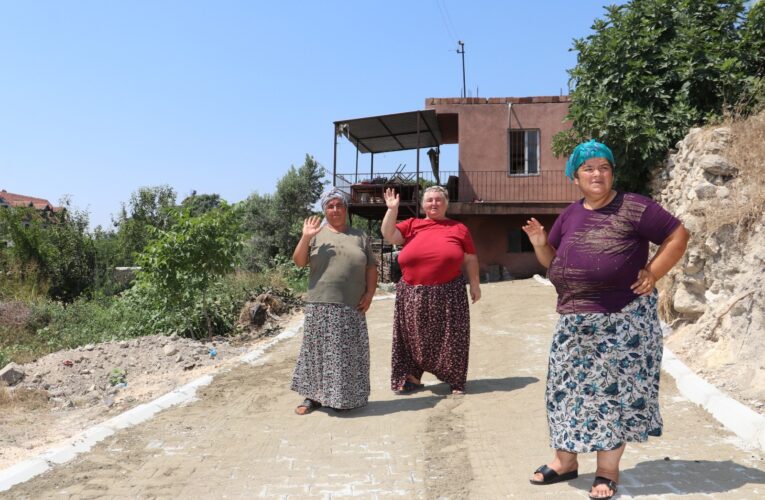 Mutlulukları Gözlerine Yansıdı