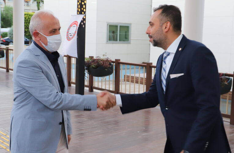 “HUKUKÇULARIMIZ, ADALETİN SAĞLANMASINDA EN ÖNEMLİ AYAĞI OLUŞTURUYOR”