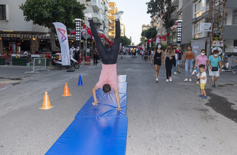 ÖNCE BİSİKLET SÜRME EĞİTİMLERİ, SONRA SOKAK ETKİNLİKLERİ