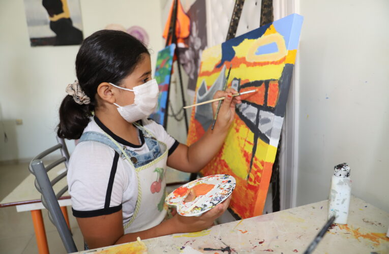 Her okul en fazla 4 eserle katılabiliyor