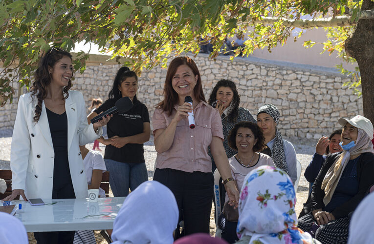 BÜYÜKŞEHİR İLE GÖNÜLLÜLER ARASINDAKİ KÖPRÜLER GÜÇLENİYOR