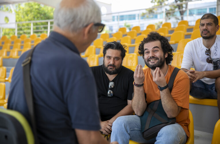 ERKAL, TİYATRO OYUNCULARIYLA 60 YILLIK DENEYİMLERİNİ PAYLAŞTI