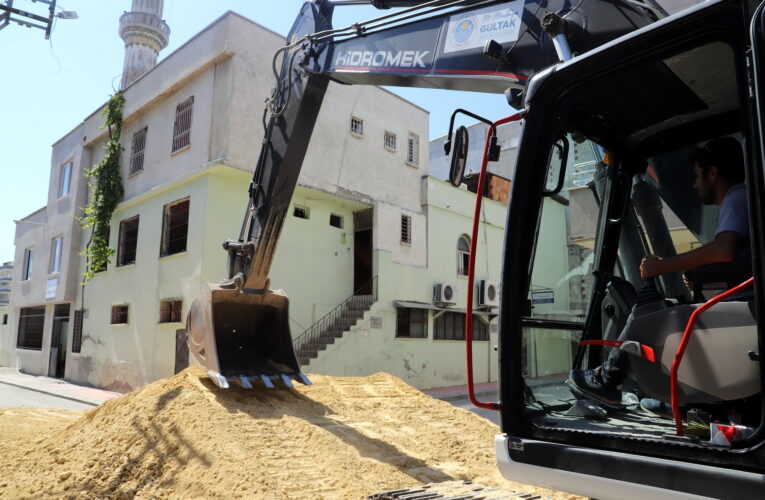 AKDENİZ BELEDİYESİ METRUK BİNALARA SAVAŞ AÇTI