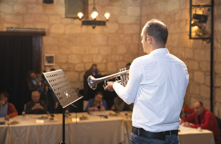 SANAT DOSTU BÜYÜKŞEHİR, SANATÇI KADROSUNU GENİŞLETİYOR