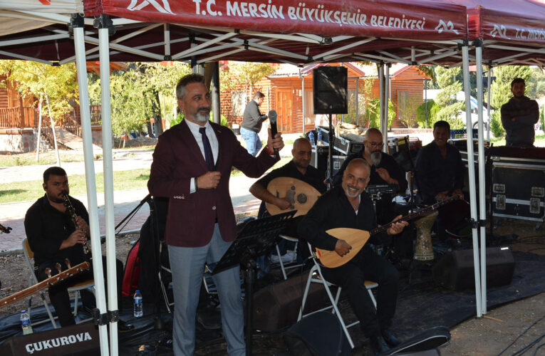 EMEKLİ EVİ ÜYELERİ, TARSUS GENÇLİK KAMPI’NDA UNUTULMAZ BİR GÜN YAŞADI