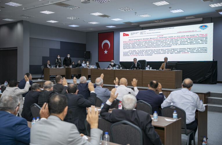 “YOL OLMAZSA MEDENİYET OLMUYOR AMA İNSANLARIN KARNI DOYMASA YOL BEŞ PARA ETMİYOR”