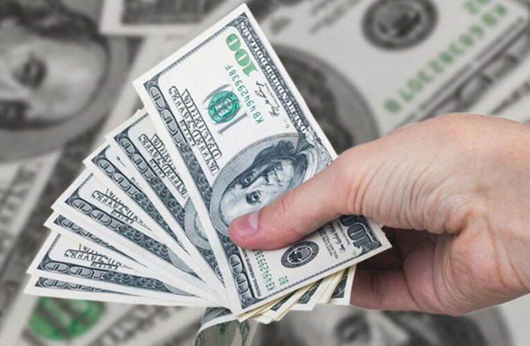 ‘ERDOĞAN’IN AÇIKLAMASI ÖNCESİ DOLAR SATANLAR KİMLER?’