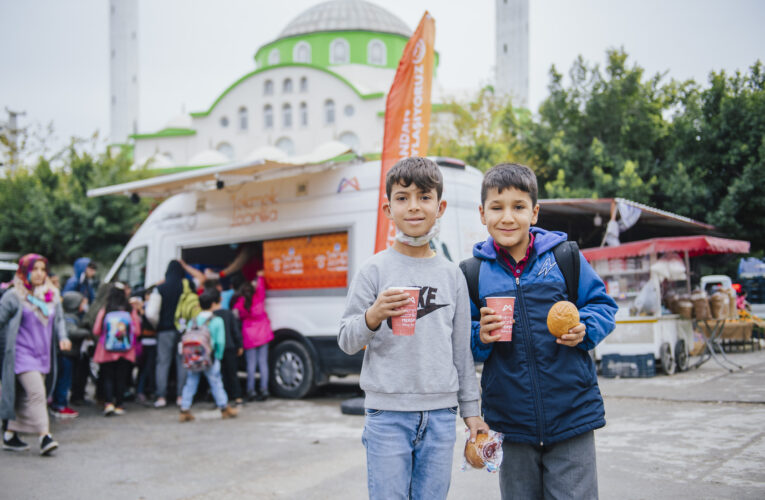 BÜYÜKŞEHİR’İN SABAH ÇORBASI ARTIK TÜM GÜN VATANDAŞLARA ULAŞIYOR