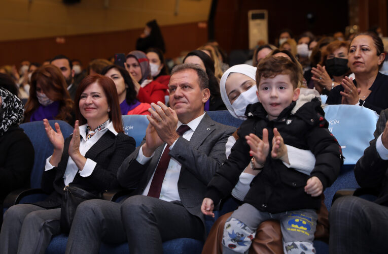 “BÜTÜN FARKLILIKLARI GÖREN BİR PLAN. BU BAKIMDAN ÇOK ETKİLENDİM”