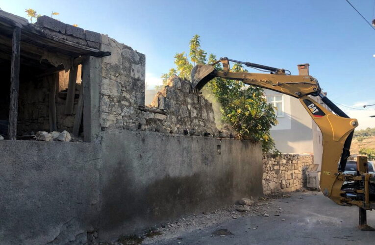 Başkan Gültak; “Metruk yapılar yoğun şikâyet konusu”