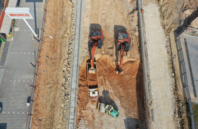 GÖÇMEN’DE KATLI KAVŞAK ÇALIŞMALARI TÜM HIZIYLA SÜRÜYOR