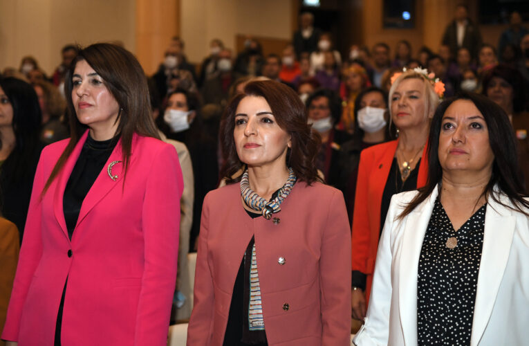 BÜYÜKŞEHİR BAŞKAN VEKİLİ GÜLCAN KIŞ, ‘YÖRESİNE DEĞER KATAN ÖNDER KADIN ÖDÜLLERİ TÖRENİ’NE KATILDI