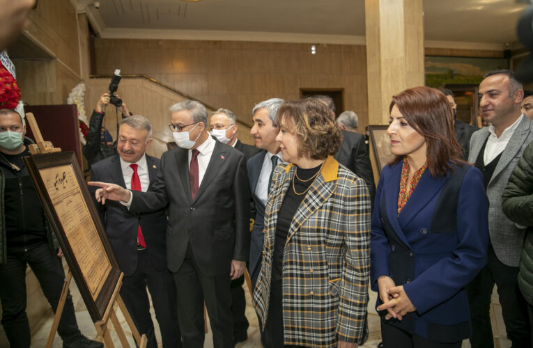 BAŞKAN VEKİLİ GÜLCAN KIŞ, İSTİKLAL MARŞI’NIN KABULÜ VE MEHMET AKİF ERSOY’U ANMA TÖRENİNE KATILDI