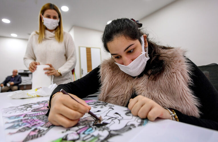 MOLA EVİ, ELİF NAZ’A “ANNE BENİM NİYE ARKADAŞIM YOK?” SORUSUNU UNUTTURDU