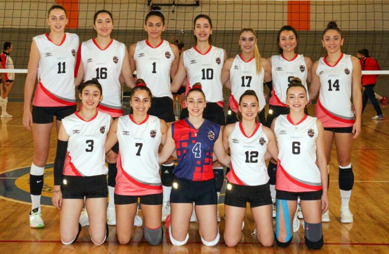 KADIN BASKETBOL, VOLEYBOL, HENTBOL İLE ERKEK BASKETBOL TAKIMLARI HEM İÇ HEM DIŞ SAHADA GALİP