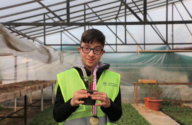 “Down Sendromlu Gençler, bir günlüğüne Zabıta, Temizlik, Fen İşleri, Spor ve Sağlık Müdürü Oldu”