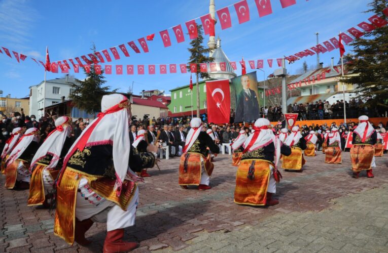Toroslar’ın Çınarı Nesibe Nine, Milli Duyguları Doruklara Çıkardı