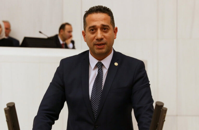 2 LİRAYA ALDIĞIMIZ DOMATES 15 LİRA OLMUŞ