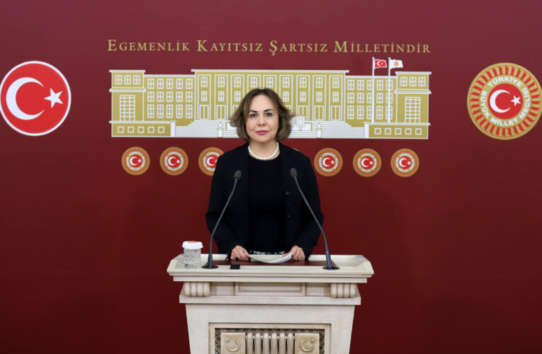 AK Parti’li Yılmaz: Polislerimiz, özgürlükleri koruma noktasında ulvi bir görev ifa ediyor