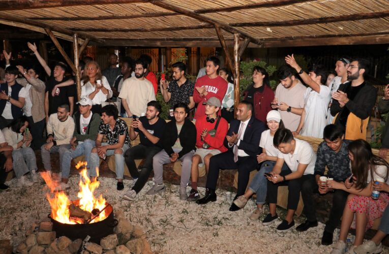 “TÜRK,  İSLAM DÜNYASI VE AFRİKA’DAN GELEN ÖĞRENCİLER, KUVAYİMİLLİYE KARARGÂHI’NA HAYRAN KALDI”