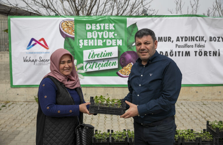 28’İ KADIN TOPLAM 59 ÜRETİCİYE 7 BİN 375 PASSİFLORA FİDESİ