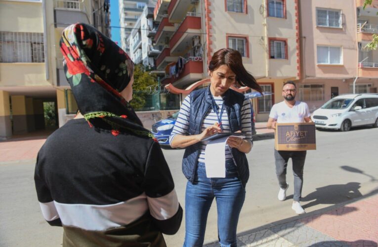 Yenişehir Belediyesinin gıda kolisi yardımı devam ediyor