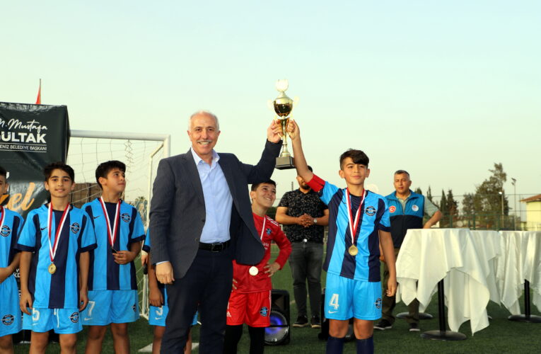 Başkan Gültak; “Gençlerimize ve çocuklarımıza yatırım yapmaya devam edeceğiz”