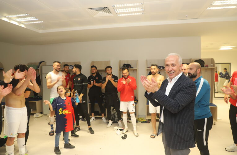 BAŞKAN GÜLTAK; “MERSİN YENİDEN DİRİLİŞ HİKAYESİ YAZIYOR”