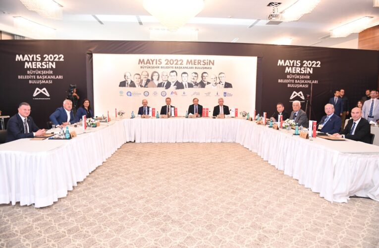 BAŞKAN SEÇER: “DEMOKRASİYİ SİNDİRMİŞ HİÇBİR KİŞİNİN KABUL EDEMEYECEĞİ YARGI KARARLARINI ŞİDDETLE REDDEDİYORUM”