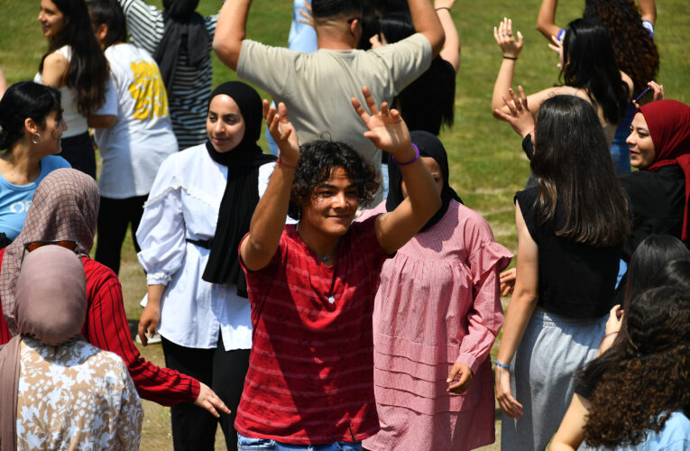 ÖĞRENCİLER, TARSUS GENÇLİK KAMPI’NDA MORAL BULDU