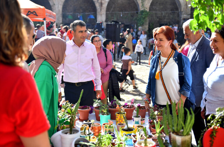 MERAL SEÇER, MUT OT FESTİVALİ’Nİ GEZDİ